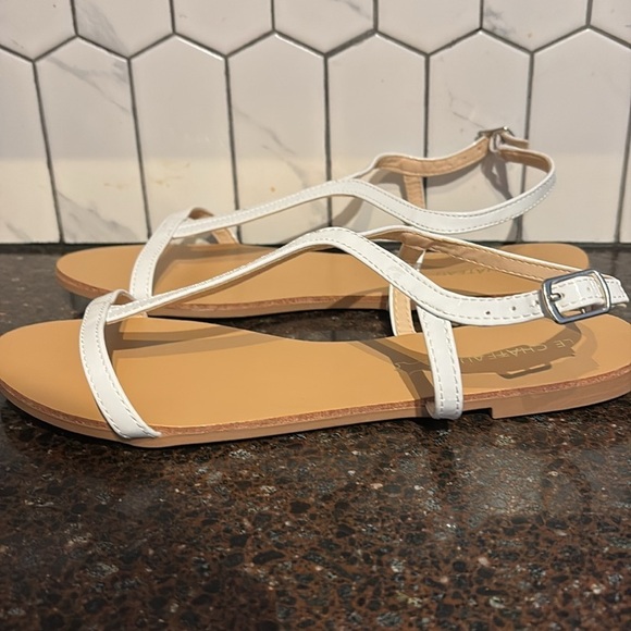 Le Chateau white flat sandal sling back, brand new size 8 - Picture 4 of 6